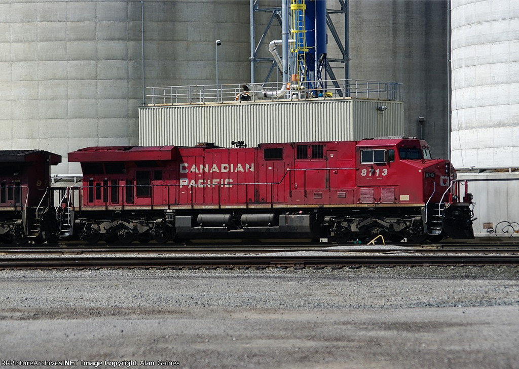 CP 8713